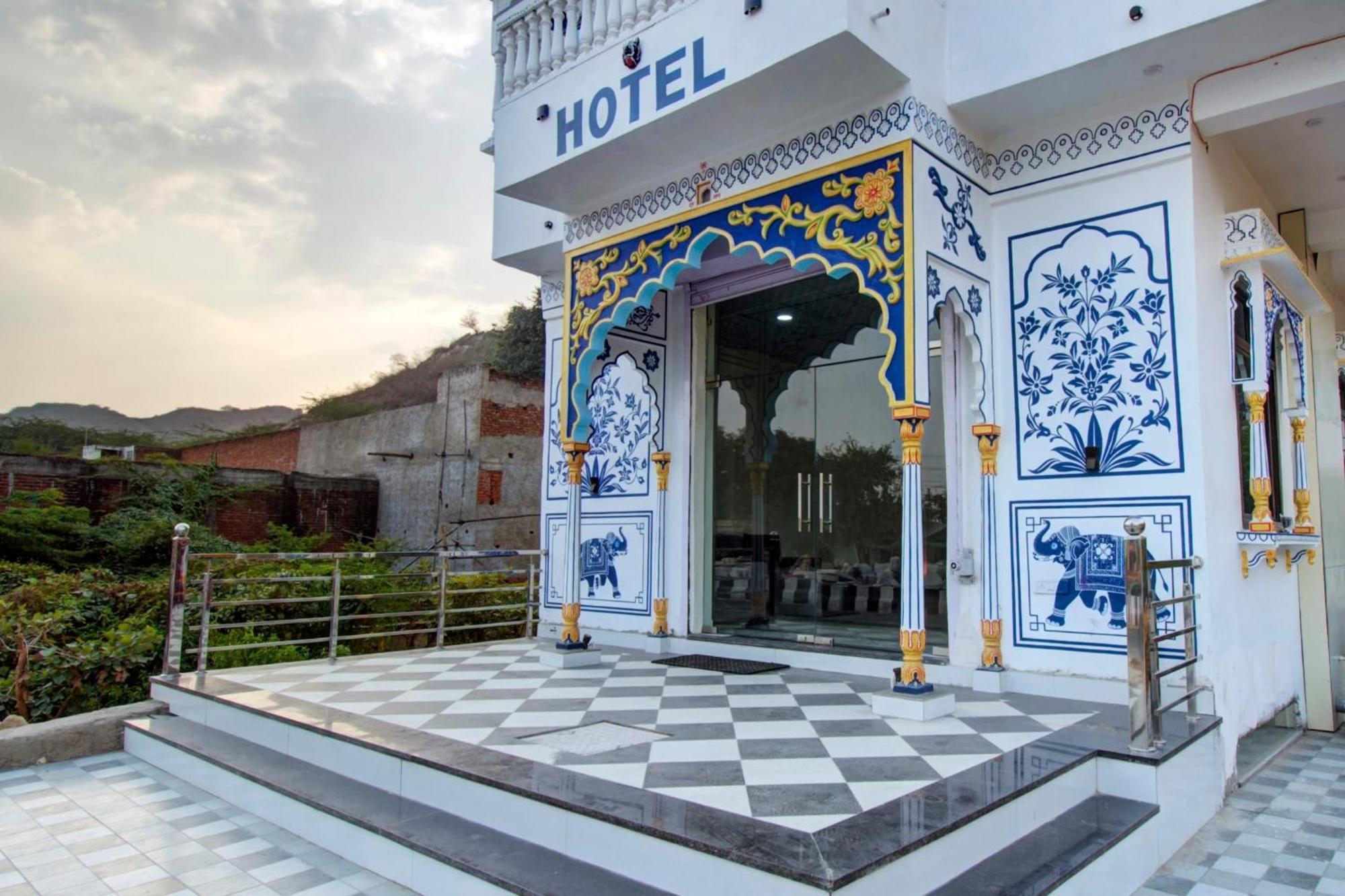 Hotel Moon Mahal Divisione di Divisione di Jaipur Esterno foto